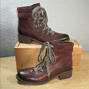 Sam Edelman Darrah Burgundy Lace Up Ankle Boots